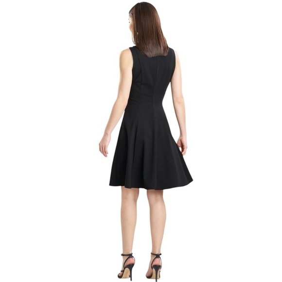 NATORI Black Sleeveless Miki Skater Flare Dress Size 10 Textured Work Party Date - Picture 1 of 6